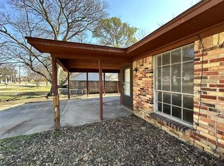 203 W 5th St, Kennedale, TX 76060