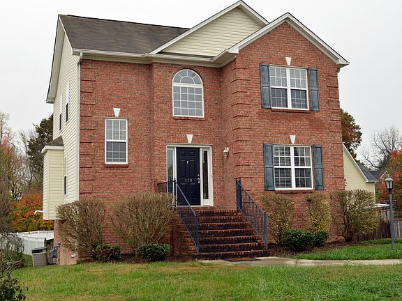 3rd image of 110 Lochmoore Ct