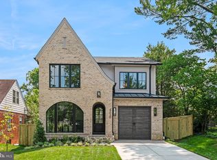 4730 16th Rd N, Arlington, VA 22207