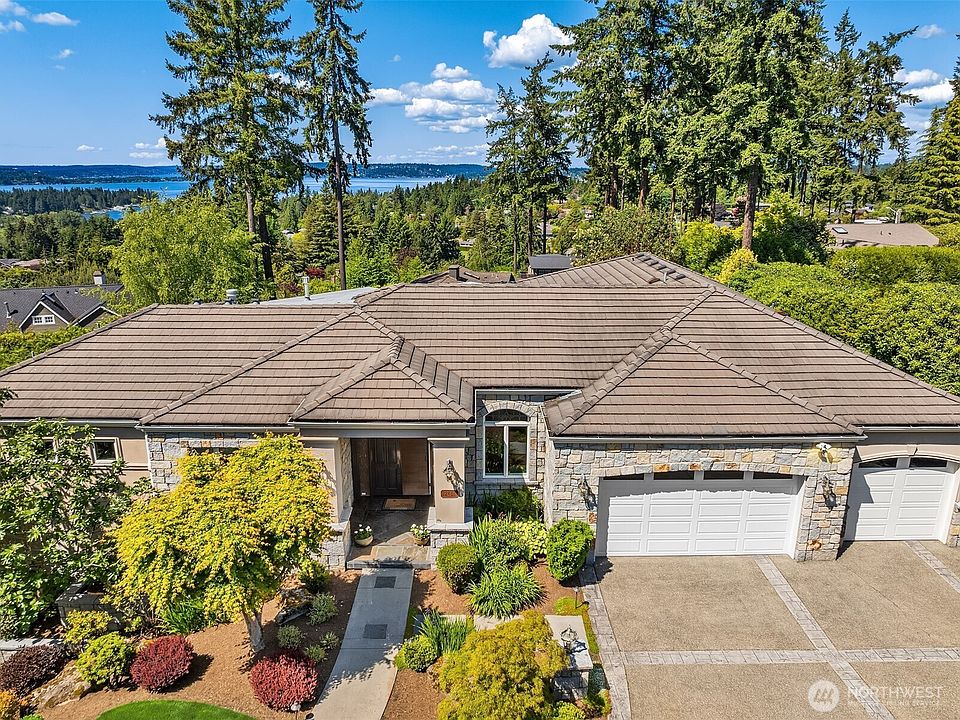 9234 NE 25th Street, Bellevue, WA 98004 | Zillow