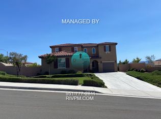 16765 Golden Bluff Loop, Riverside, CA 92503