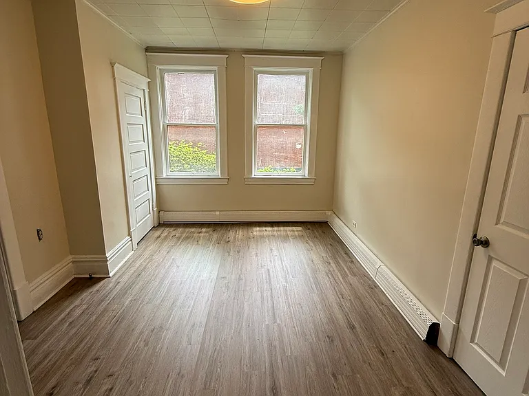 39 Kenmore Ave #1 — Photo 4