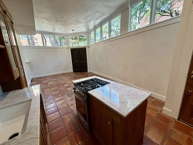28 Church St #28 — Photo 4
