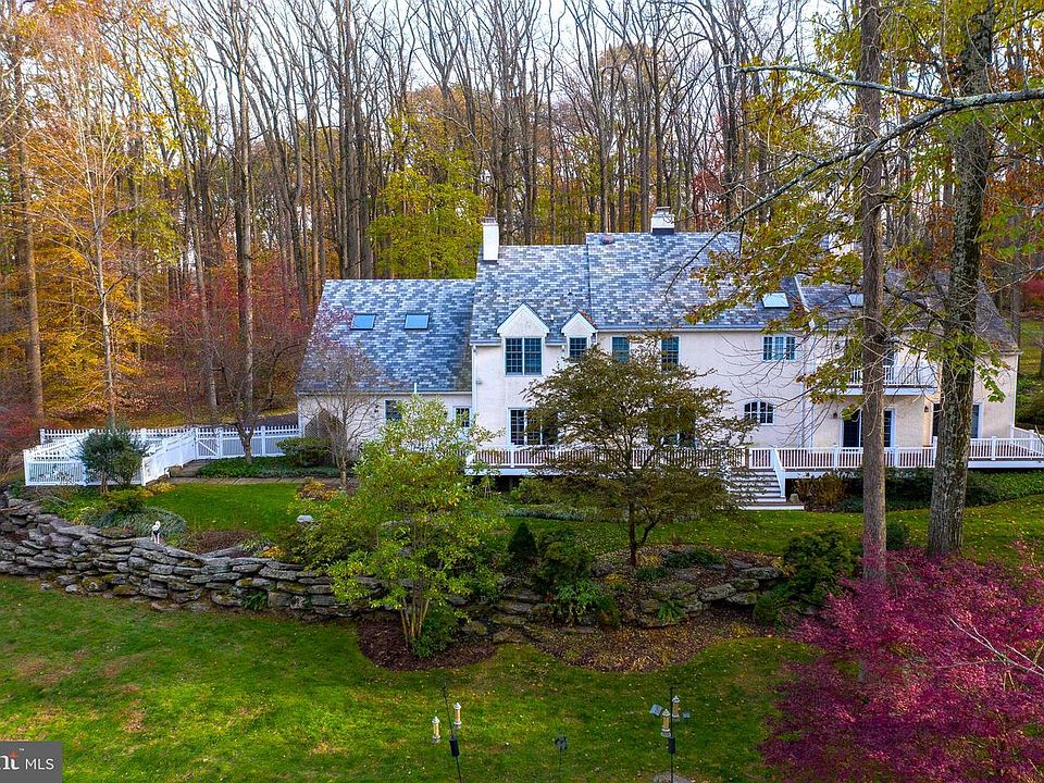 洋書 Mountain Houses 6045 Lower Mountain Rd, New Hope, PA 18938 | Zillow