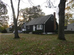 209 Montemerlo Ave, Windsor Locks, CT 06096