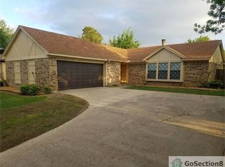 2308 Brookdale Dr, Arlington, TX 76014