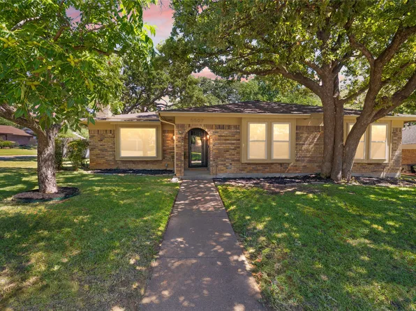 5507 Pineridge Dr, Arlington, TX 76016