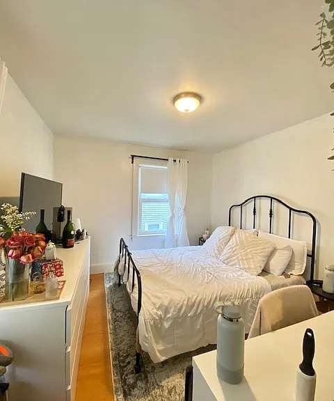 2 Shepherd Ave — Photo 4