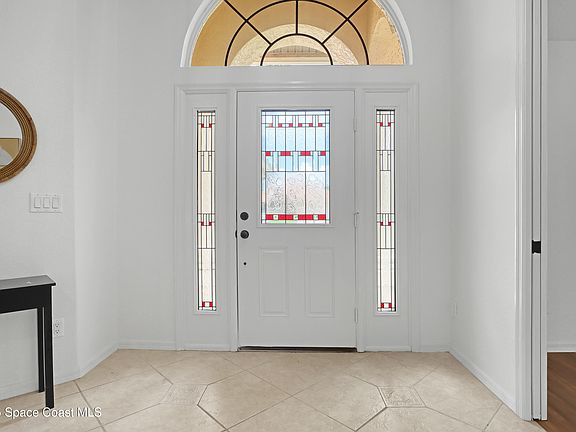 5th image of 1850 James Cir