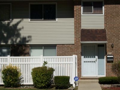 874 White Oak Ln, University Park, IL, 60484
