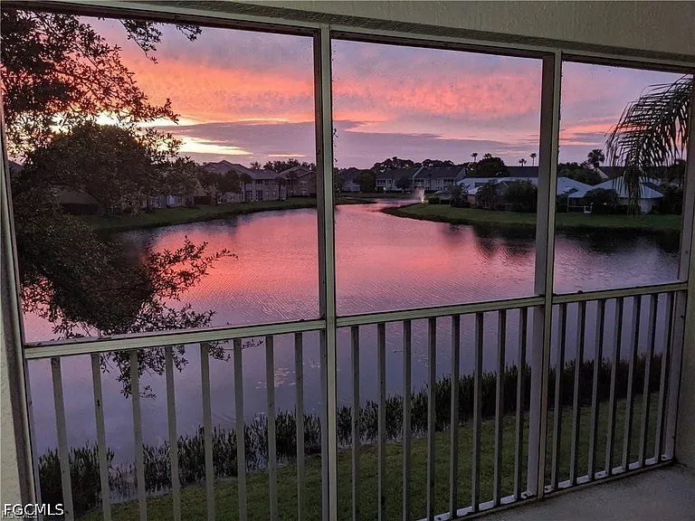 14860 Crystal Cove Ct #304 — Photo 4