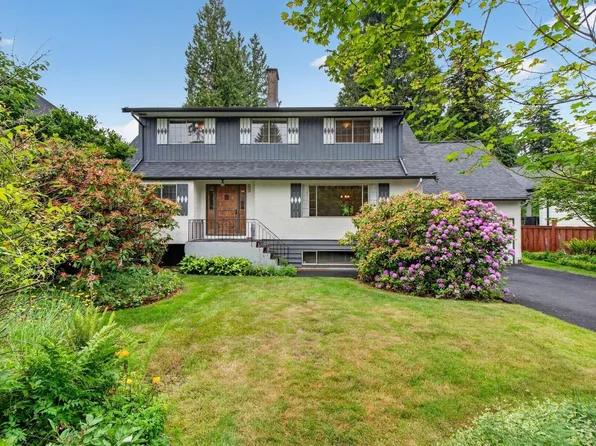 888 Seymour Dr, Coquitlam, BC V3J 6V7