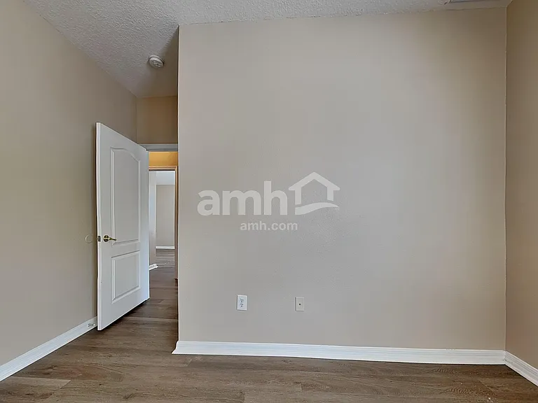 25741 Crippen Dr — Photo 23