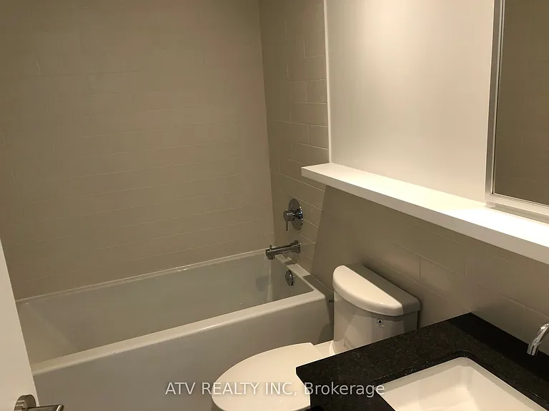 120 Varna Dr #1521 — Photo 9