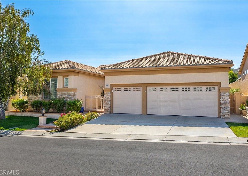 1st image of 4967 Singing Hills Dr