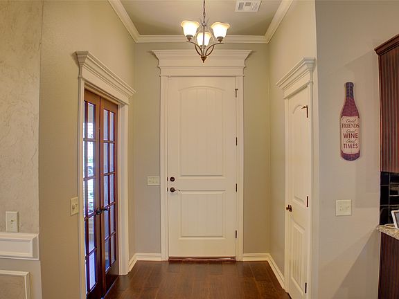 4th image of 18318 E 50th St