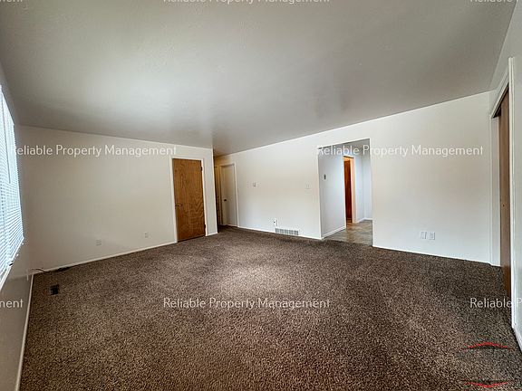 3rd image of 319 Cottage Pl #319