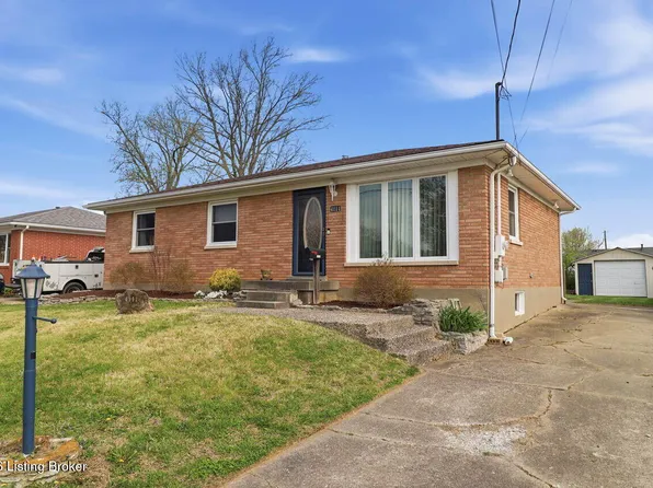 4111 Caven Ct, Louisville, KY 40229