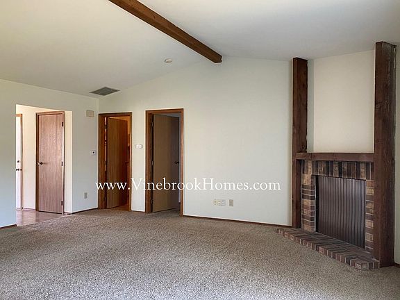 4th image of 6760 Deer Bluff Dr