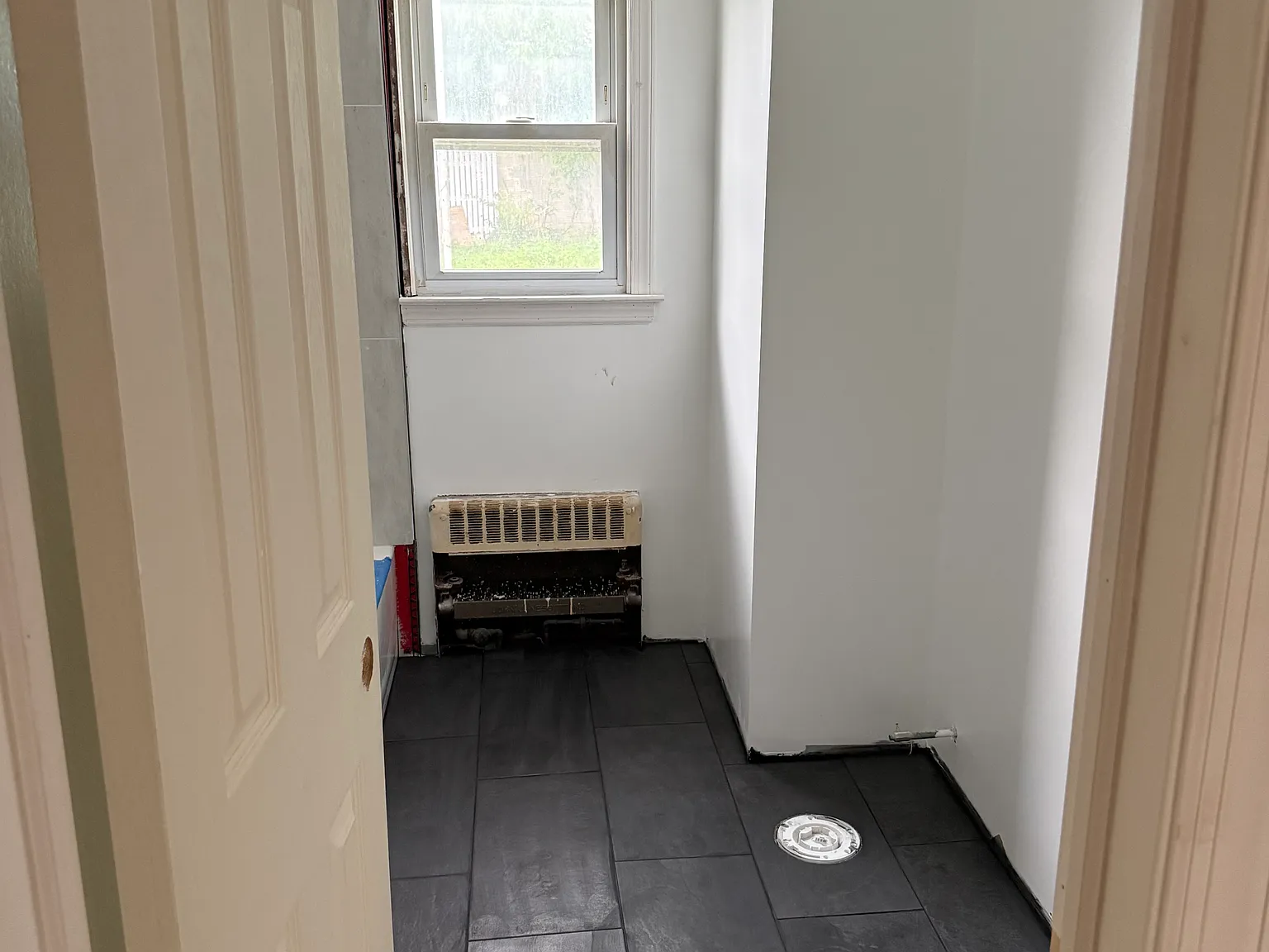 2 bed, $2,500 — Photo 3