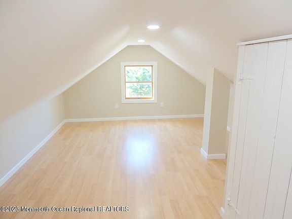4th image of 713 Prospect Avenue