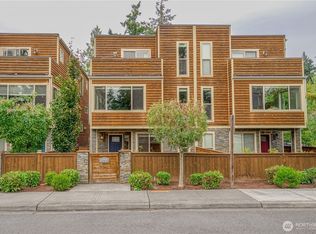 18507 71st Ave NE, Kenmore, WA 98028
