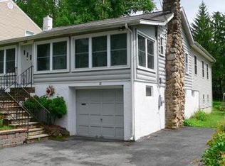18 Lenape Trl, Wayne, NJ 07470