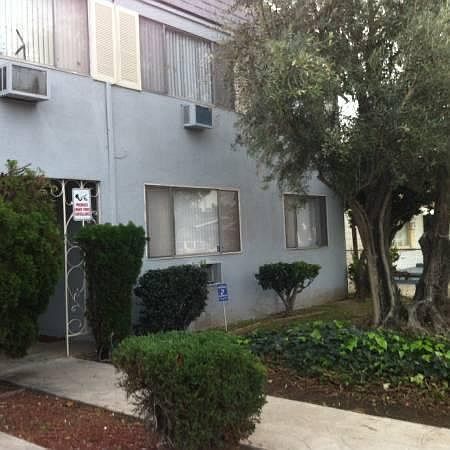 1st image of 805 S Broadway #4