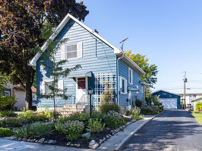 1402 Catherine Ave, Oshkosh, WI, 54902