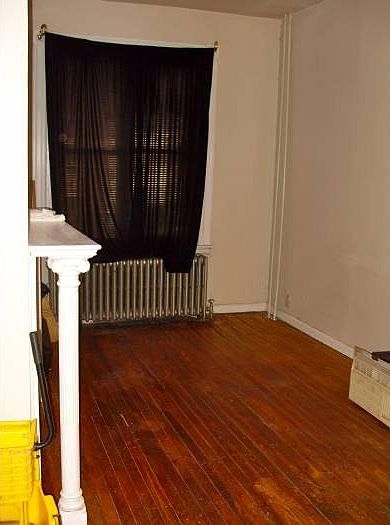 1st image of 4922 Hazel Ave