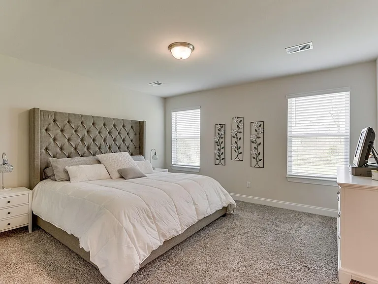 806 Arrington Way — Photo 13