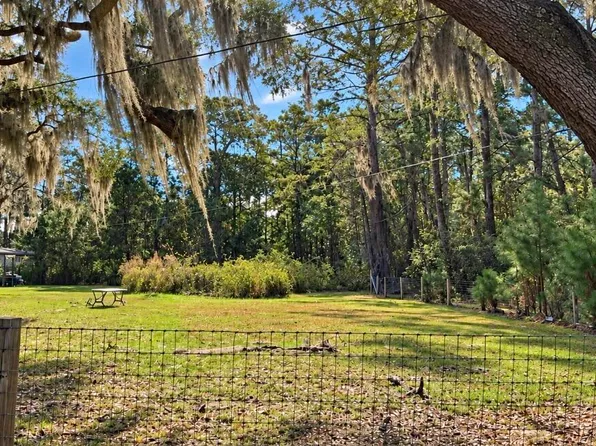 2 Hall Rd #2, Sapelo Island, GA 31327