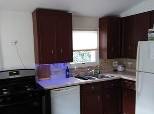 906 Harding St NW, Grand Rapids, MI 49544