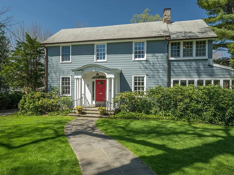 45 Oriole Ave.
