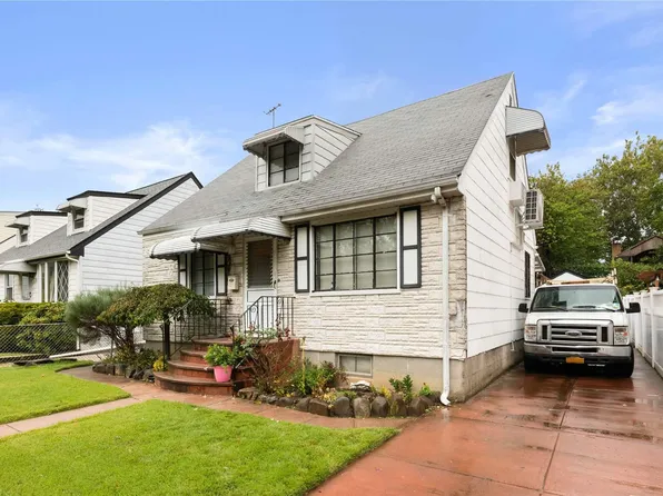 164-63 Underhill Ave, Flushing, NY 11365