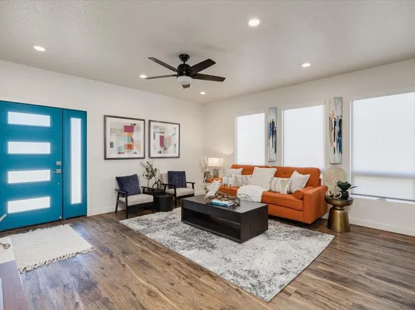 770 Reuter Dr, West Sacramento, CA 95605