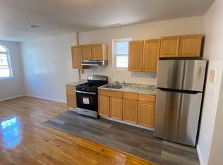 35 Stegman St FLOOR 2, Jersey City, NJ 07305