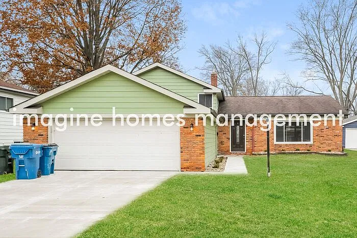 4 bed, 2.0 bath, 1846 sqft, $2,495 — Photo 1