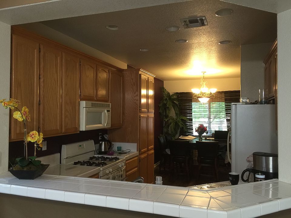 2nd image of 3276 Balada Way