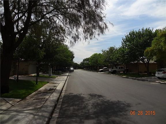 3rd image of 5656 Crowbush Cove Pl