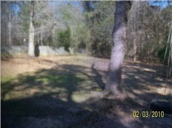 2411 Cottage Woods Ct, Mobile, AL 36695