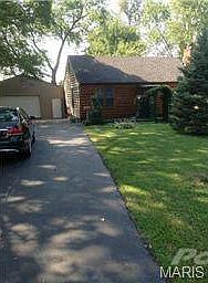 1st image of 3915 Geraldine Ave