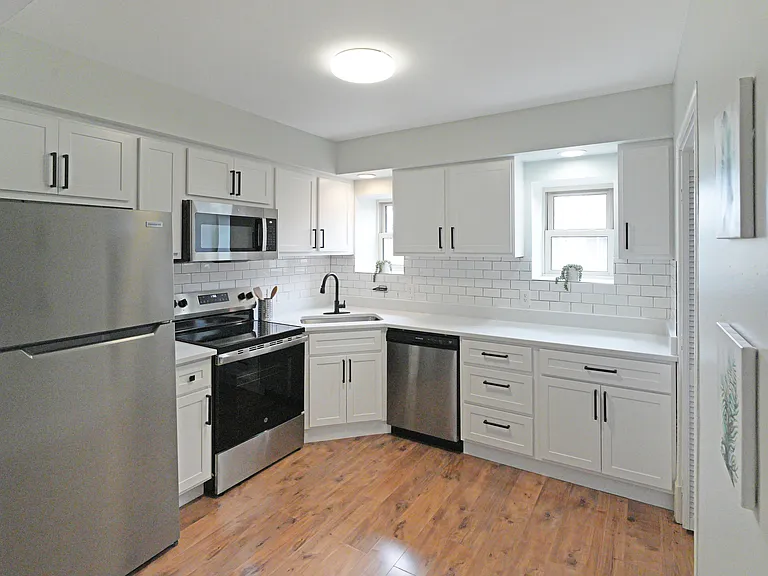 4512 Westminster Pl #3W — Photo 3
