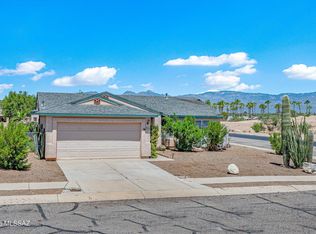 8999 E Fairway Groves Dr, Tucson, AZ 85730