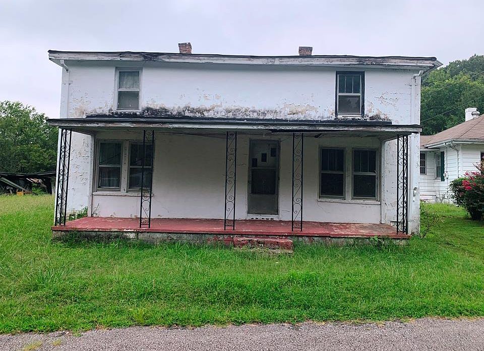 1st image of 108 Clarksville Rd
