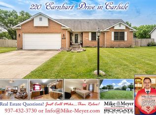 220 Earnhart Dr, Carlisle, OH