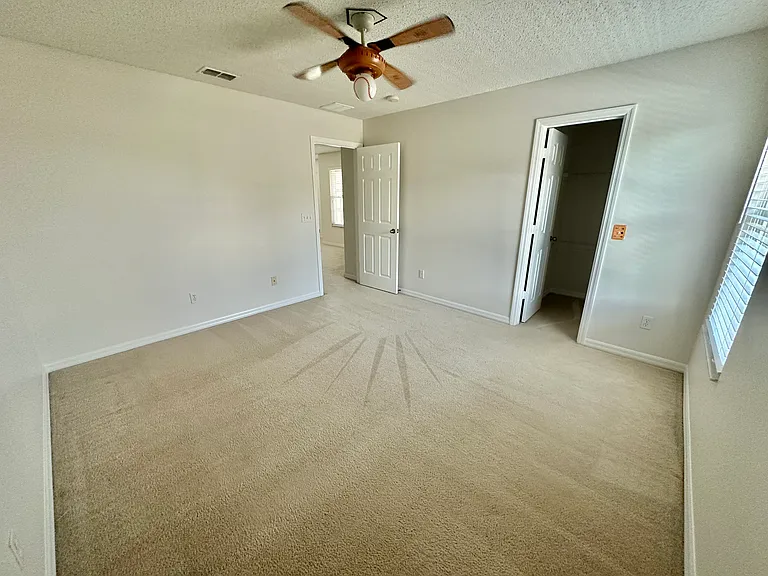 107 Keystone Crest Ct — Photo 22