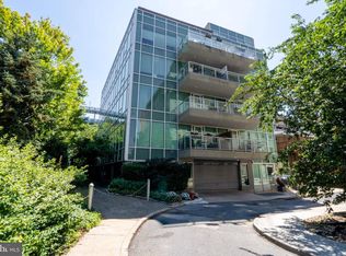 Nouveau Condominiums, Philadelphia, PA 19106