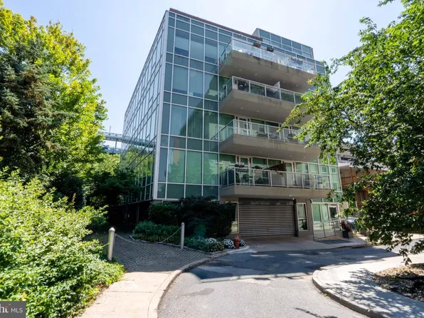 122 New St #30-4C, Philadelphia, PA 19106