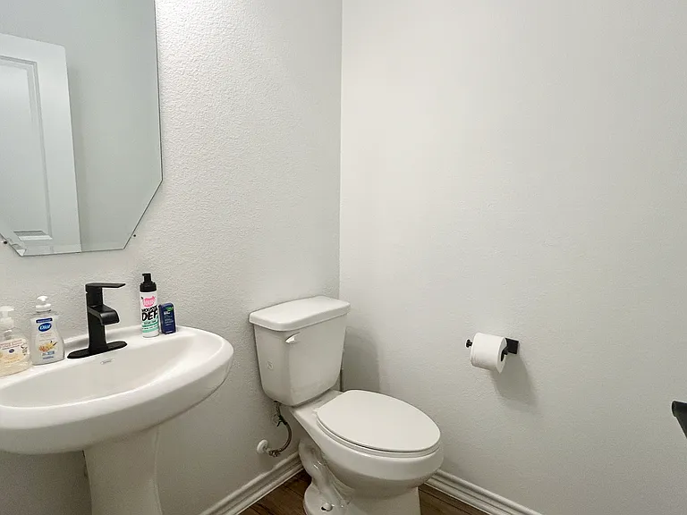 1357 Grass Bend Dr — Photo 14